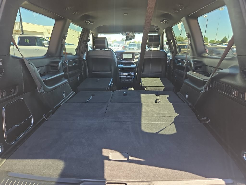 Used 2024 Jeep Wagoneer Series II AWD/4WD image 22
