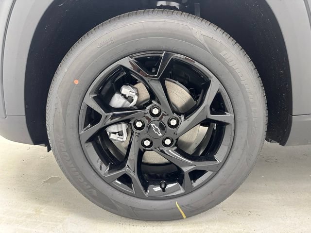 Used 2026 Chevrolet Trax LT w/ Driver Confidence Package FWD image 36