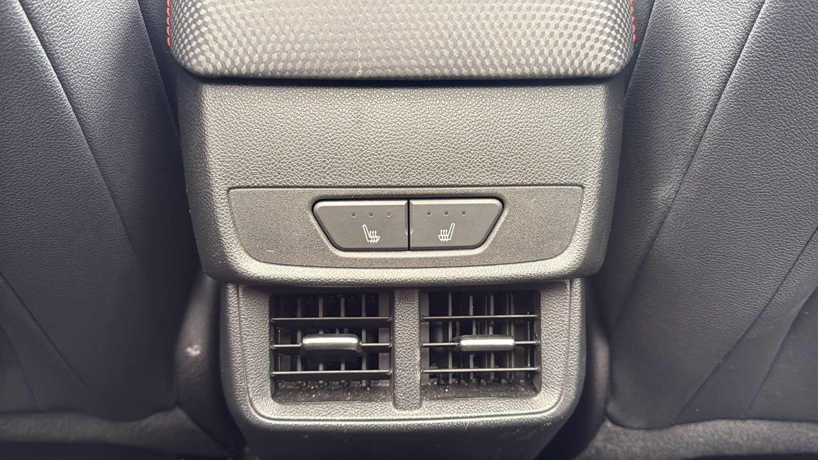 Used 2025 Chevrolet Equinox RS w/ Safety and Technology Package AWD/4WD image 27