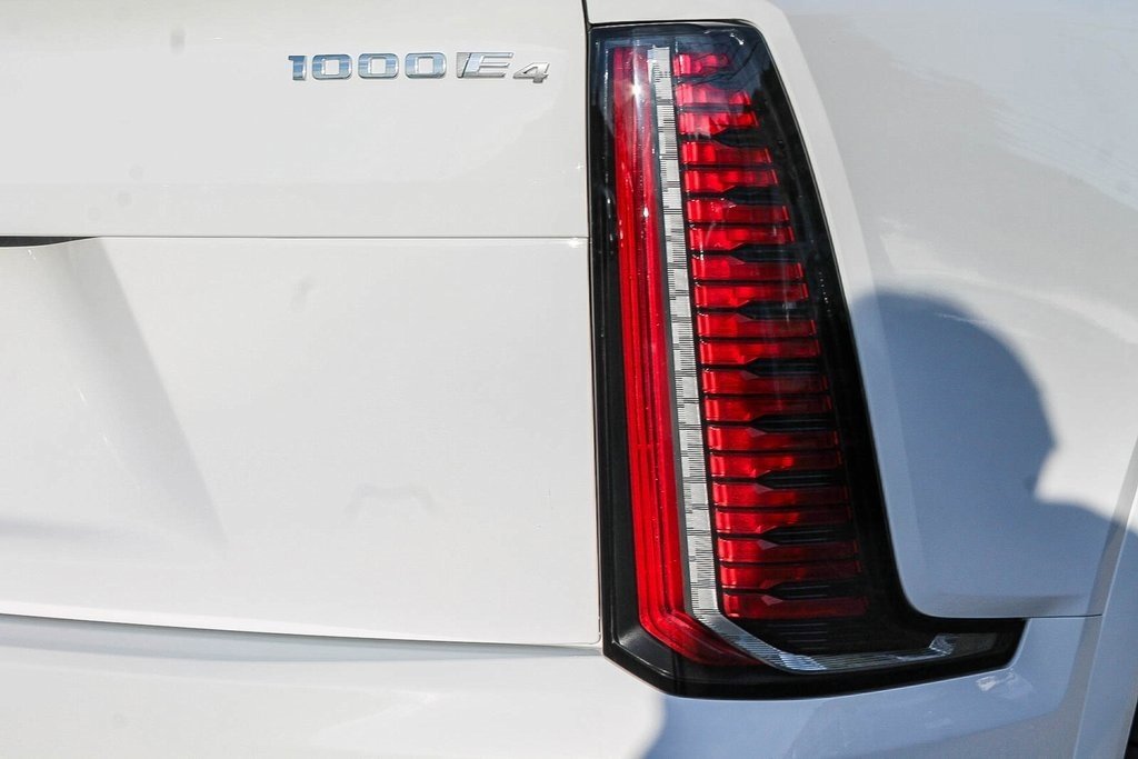 New 2025 Cadillac Escalade IQ Luxury 2 image 7