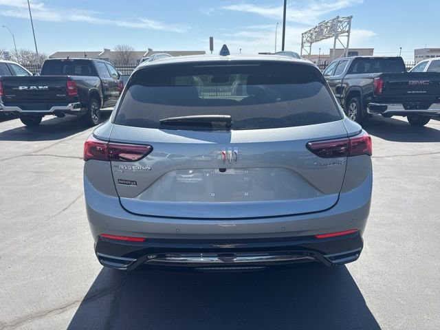Used 2025 Buick Envision Sport Touring image 4
