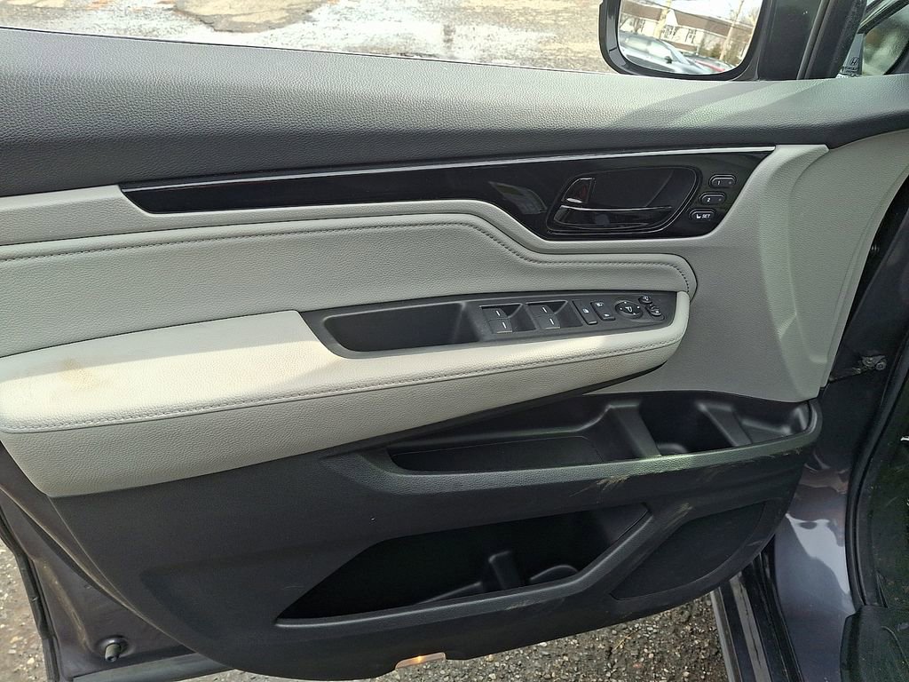 Used 2019 Honda Odyssey Elite image 14