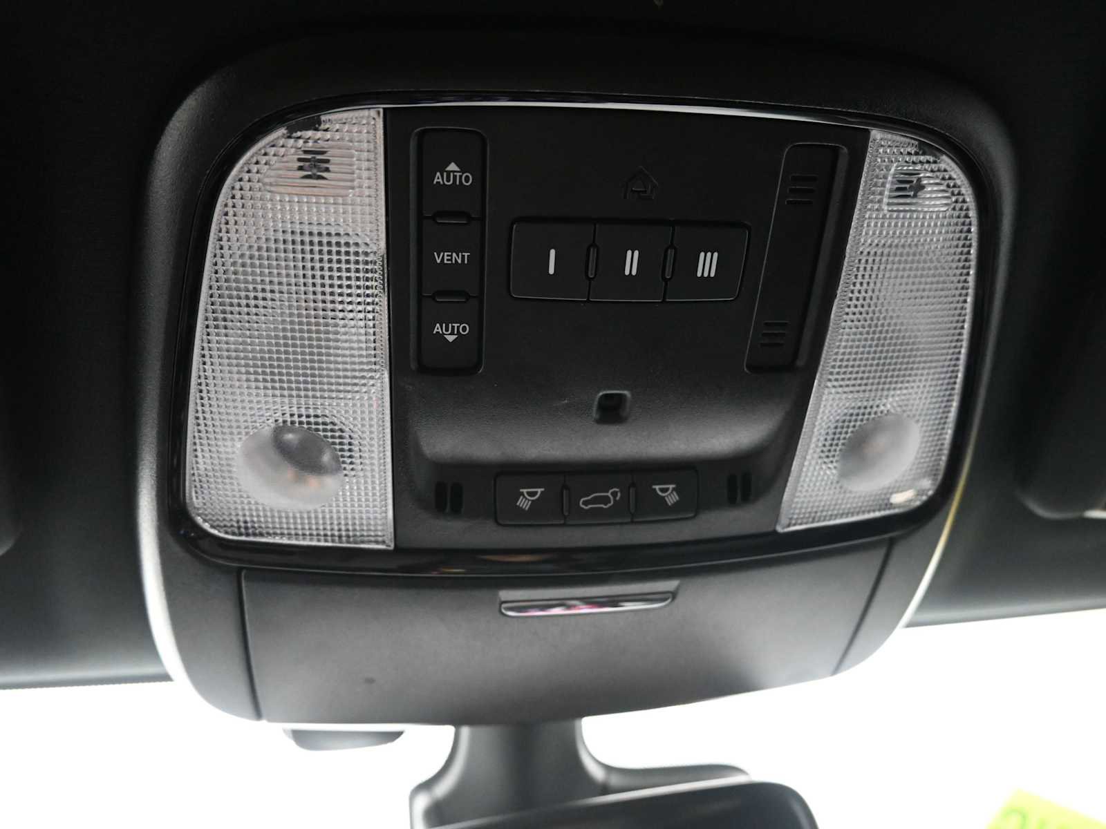 Used 2023 Dodge Durango GT AWD/4WD image 24