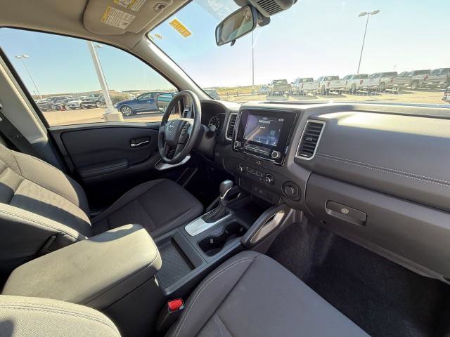 Used 2022 Nissan Frontier SV image 28