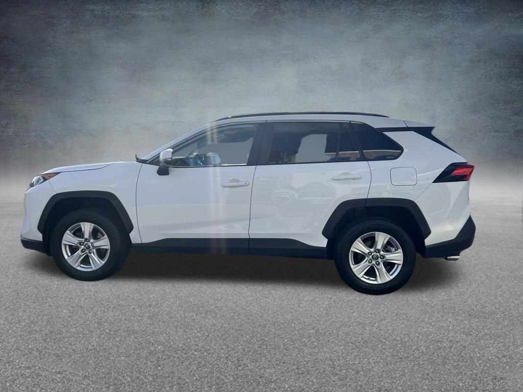 Used 2019 Toyota RAV4 XLE w/ Convenience Package AWD/4WD image 6