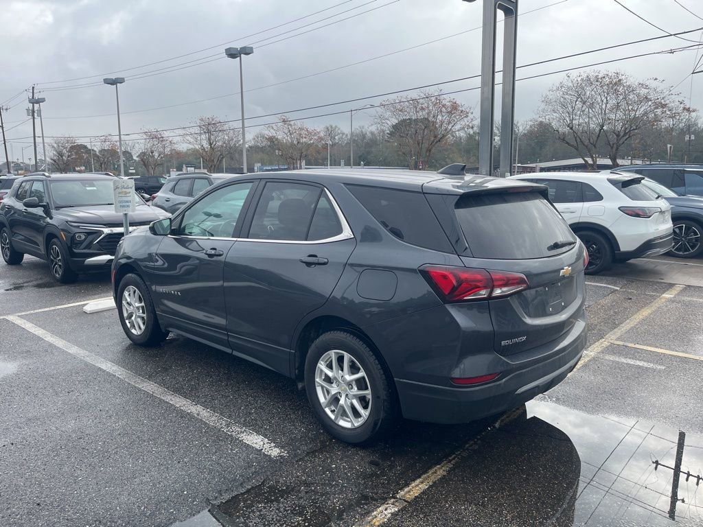 Used 2022 Chevrolet Equinox LT image 3