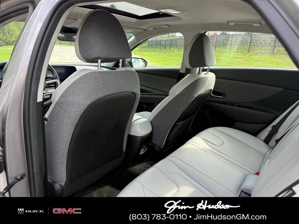 Used 2024 Hyundai Elantra Limited FWD image 24