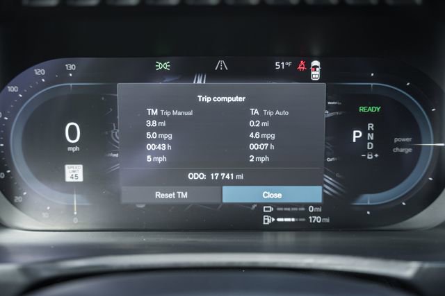 Used 2024 Volvo XC90 T8 Plus w/ Protection Package Premier image 41