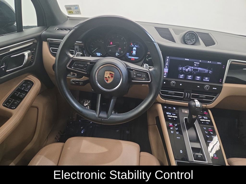 Used 2023 Porsche Macan image 14
