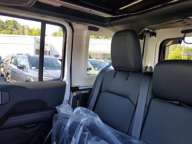 New 2027 Jeep Wrangler Unlimited Rubicon 392 AWD/4WD image 10