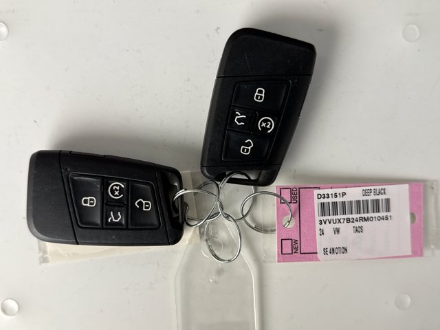 Used 2024 Volkswagen Taos SE AWD/4WD image 10
