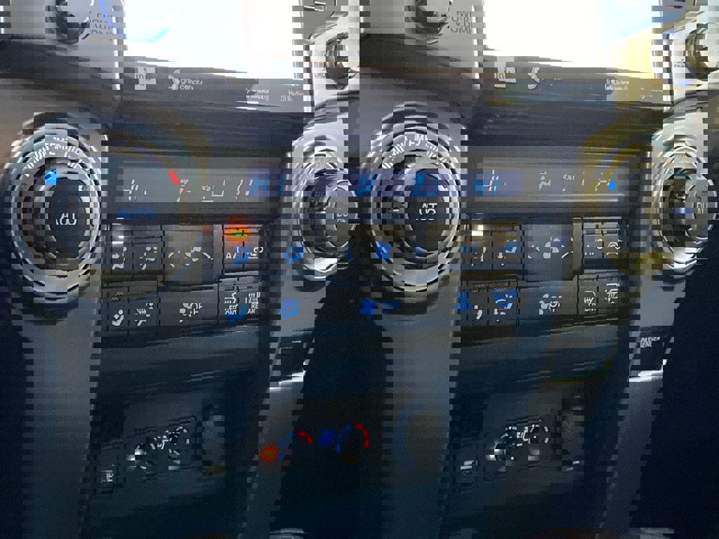 Used 2024 Toyota 4Runner Limited image 26