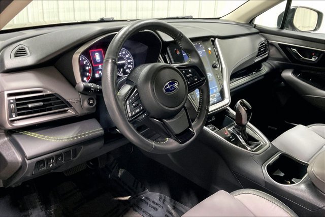 Used 2025 Subaru Outback Onyx Edition AWD/4WD image 14