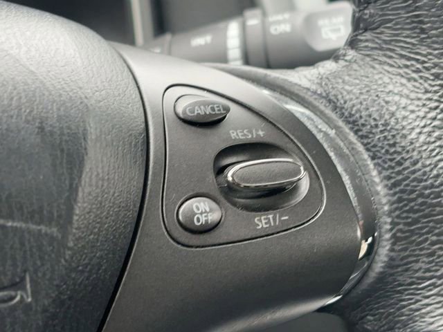 Used 2019 Nissan Murano SV AWD/4WD image 17