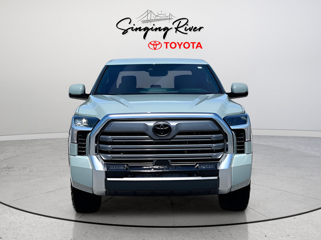 Used 2025 Toyota Tundra Limited AWD/4WD image 2