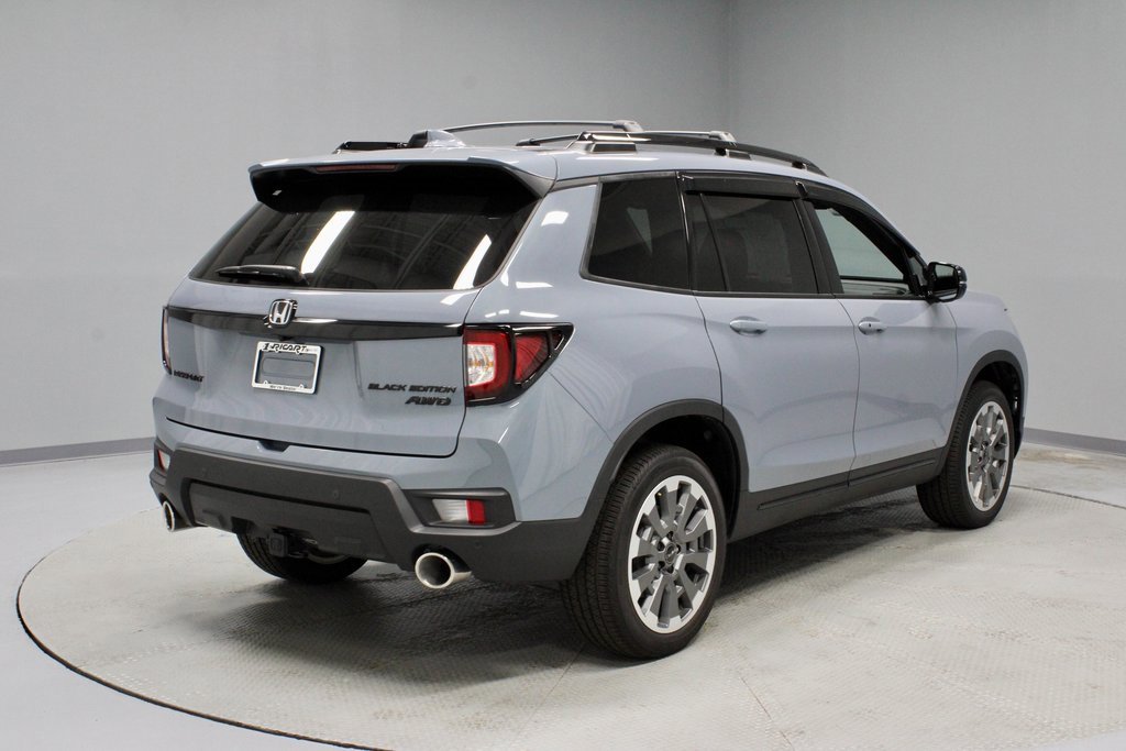 Used 2025 Honda Passport Black Edition image 12