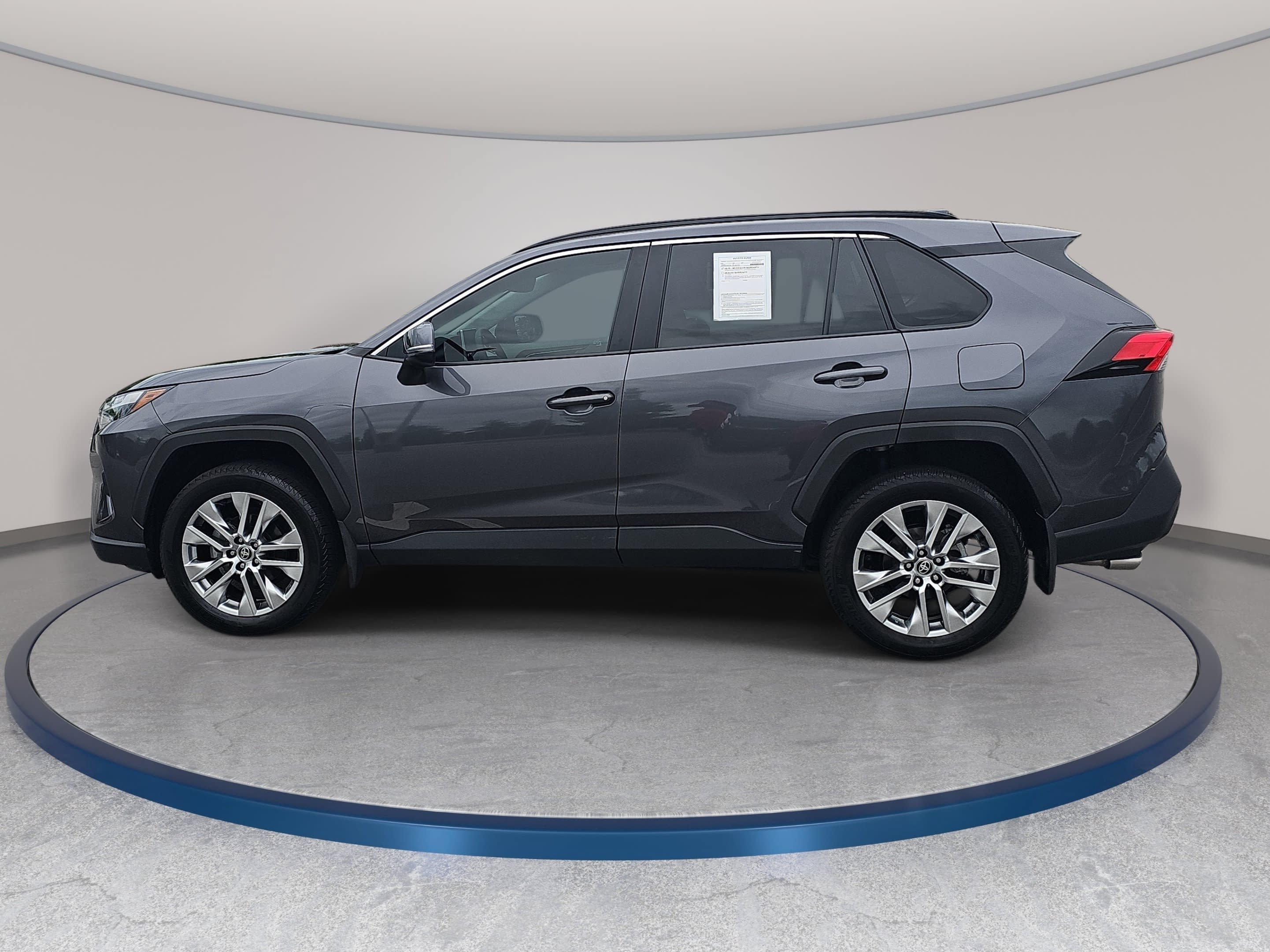 Used 2024 Toyota RAV4 XLE Premium FWD image 8