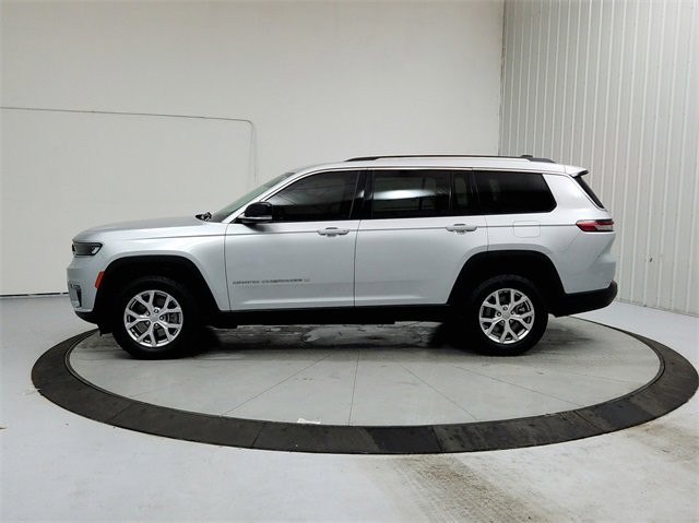 Used 2022 Jeep Grand Cherokee L Limited image 4