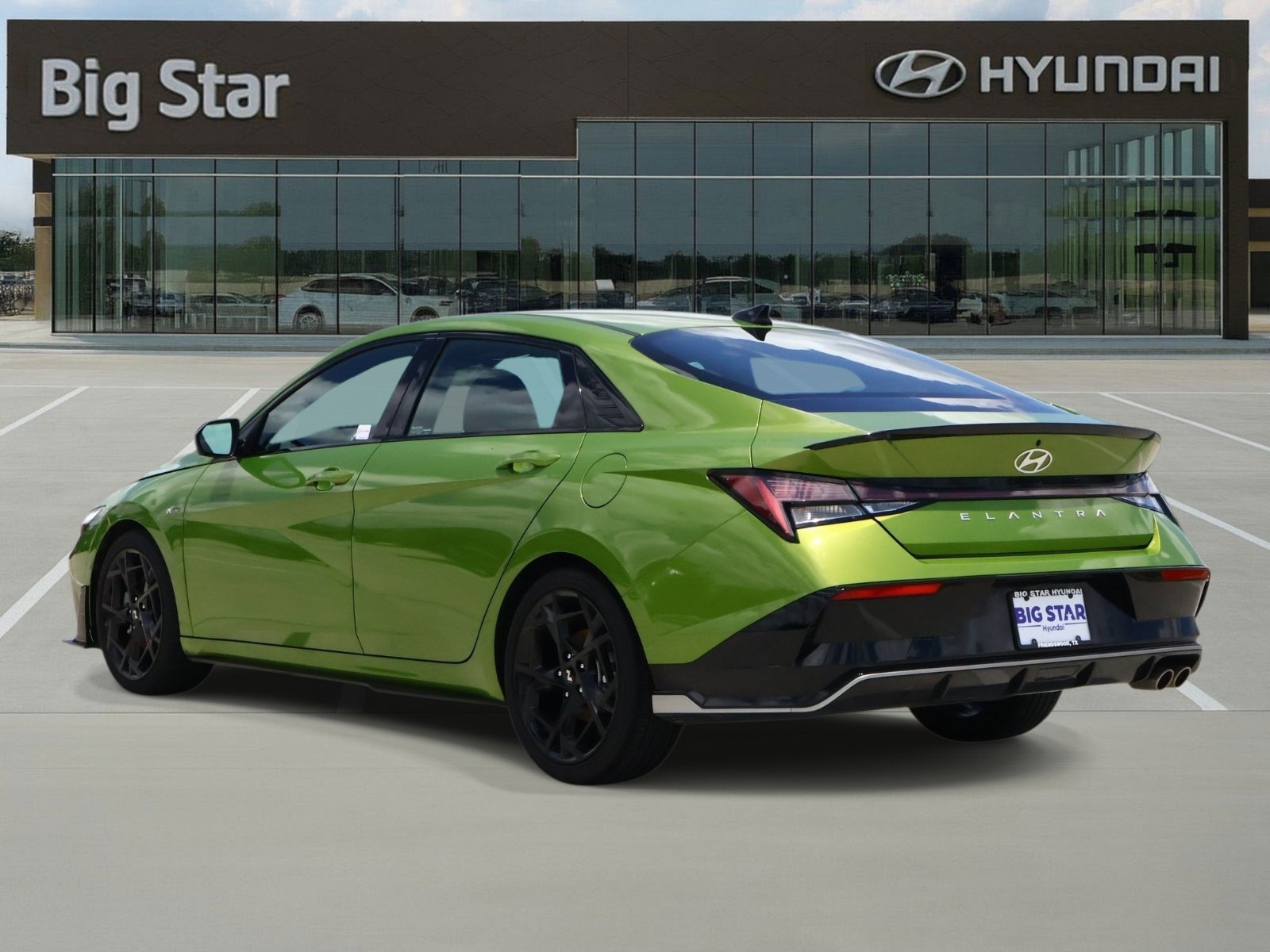 Used 2024 Hyundai Elantra N Line FWD image 3