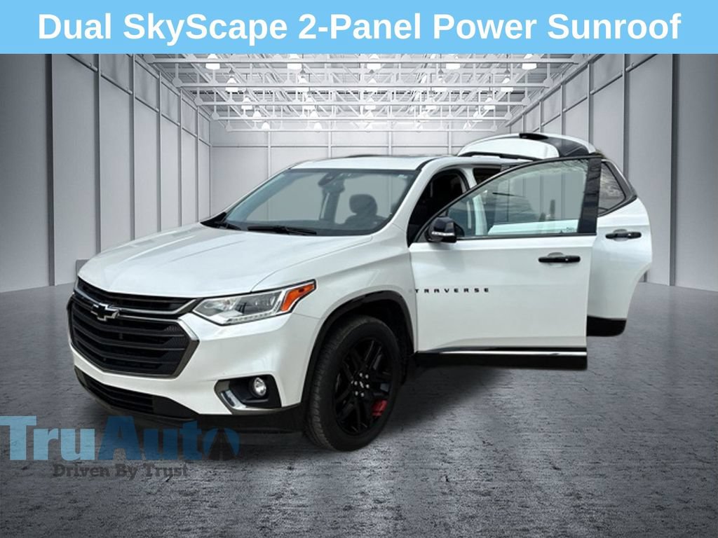 Used 2019 Chevrolet Traverse Premier w/ Redline Edition AWD/4WD image 11