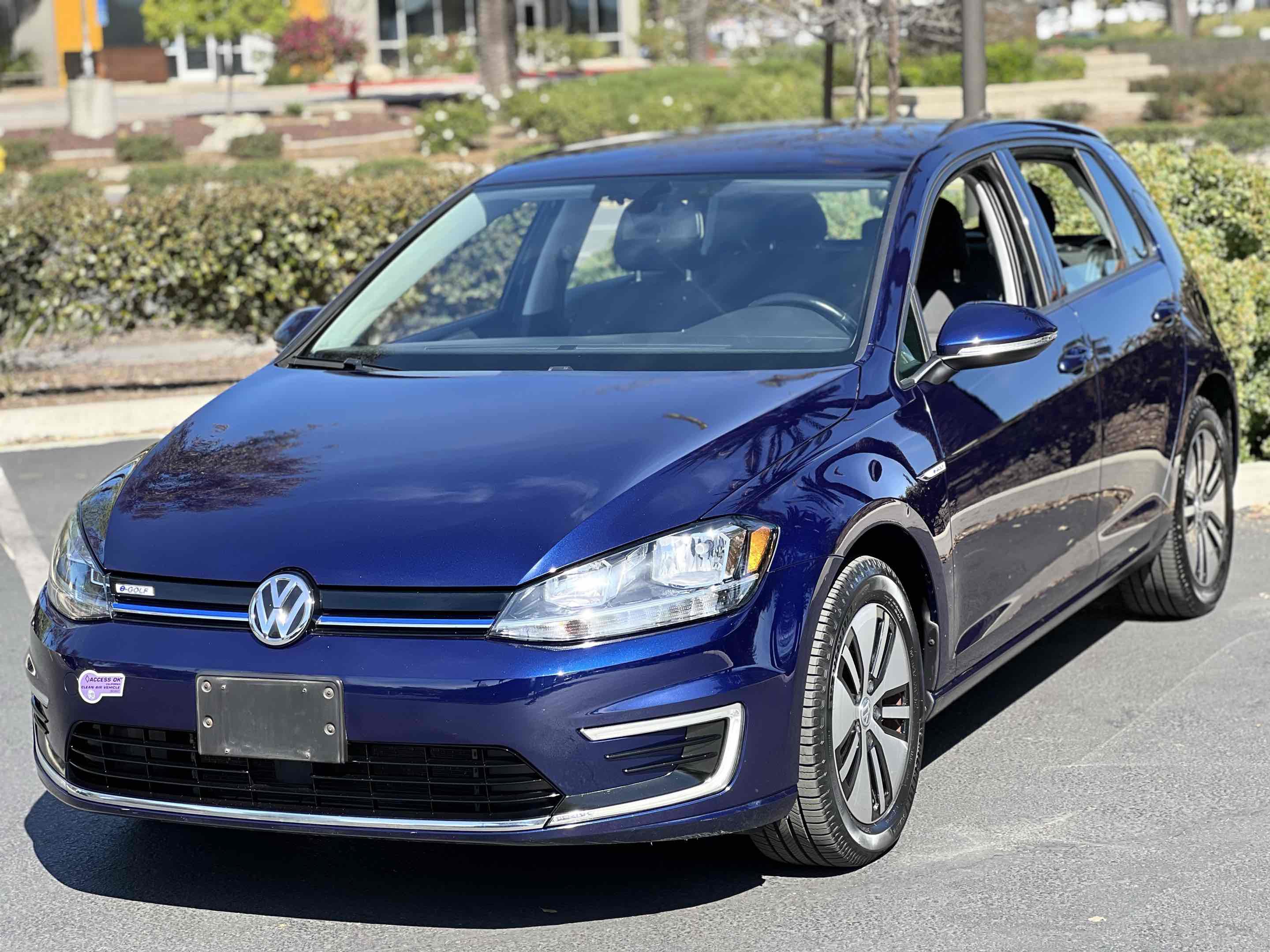 Used 2019 Volkswagen e-Golf SE w/ Driver Assistance Package image 20