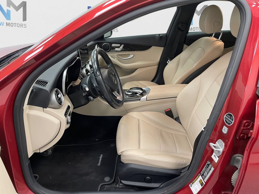 Used 2016 Mercedes-Benz C 300 4MATIC Sedan w/ Surround View Package image 7