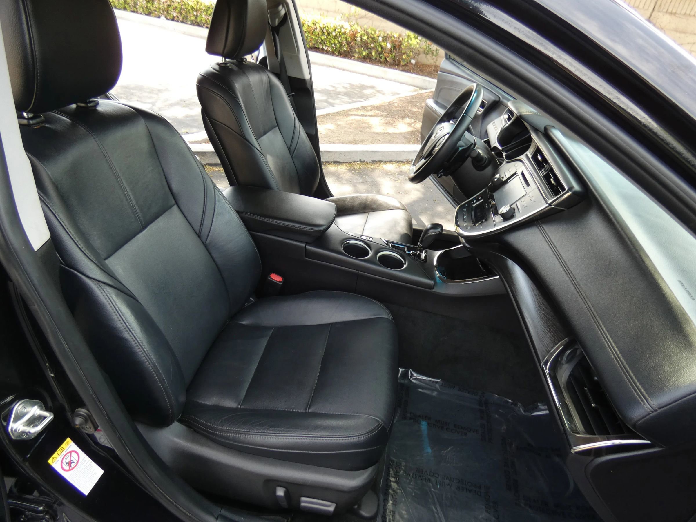 Used 2018 Toyota Avalon XLE image 29