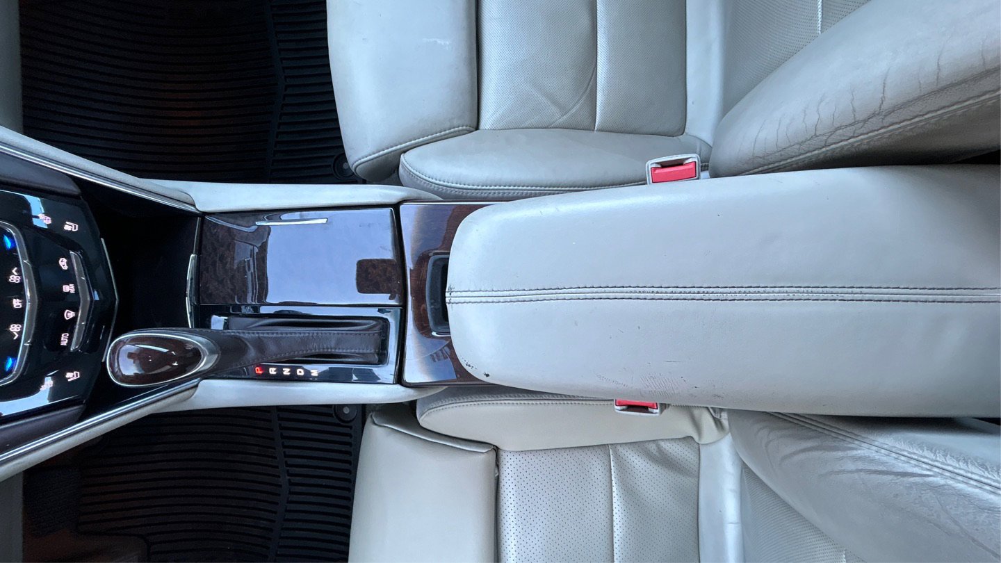 Used 2014 Cadillac XTS Platinum image 39