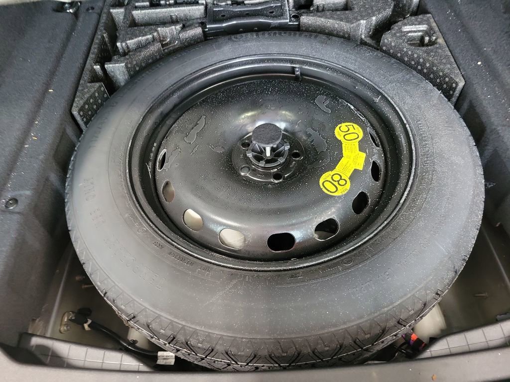 Used 2024 Land Rover Range Rover Velar Dynamic HSE image 16