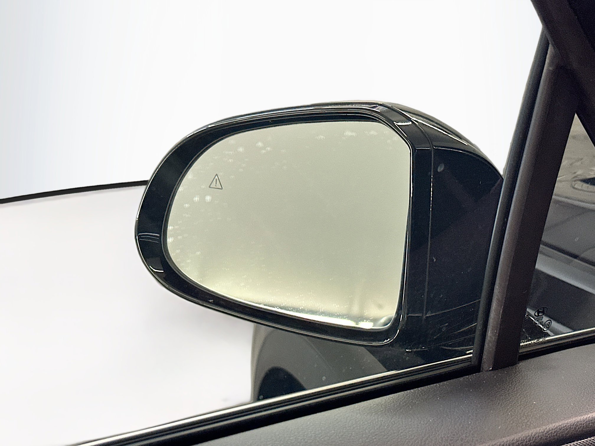 Used 2023 Hyundai Santa Fe XRT image 16