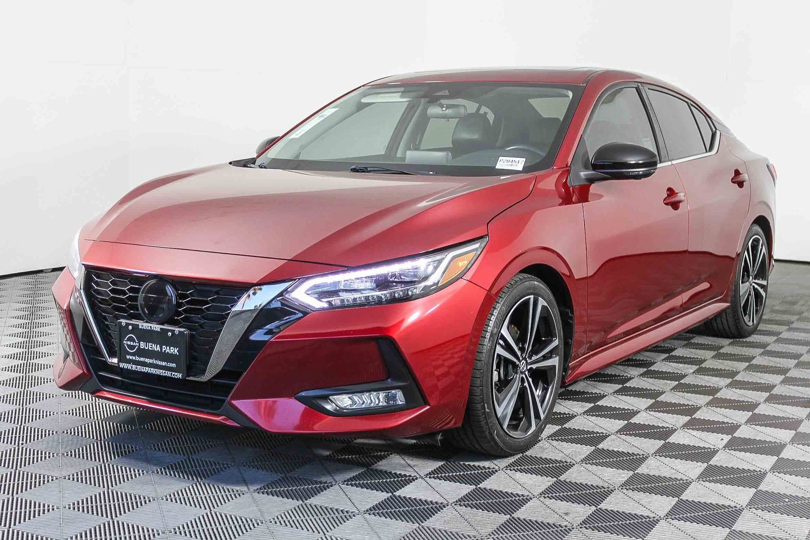 Certified 2022 Nissan Sentra SR w/ SR Premium Package image 3