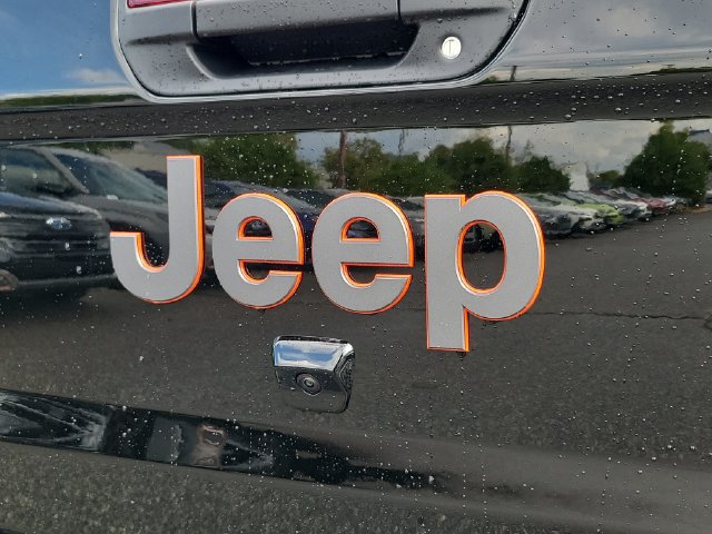 New 2027 Jeep Gladiator Mojave AWD/4WD image 10