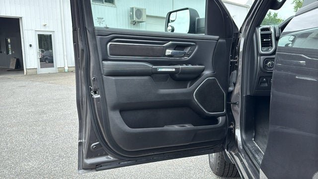 Used 2023 RAM 1500 Laramie AWD/4WD image 12
