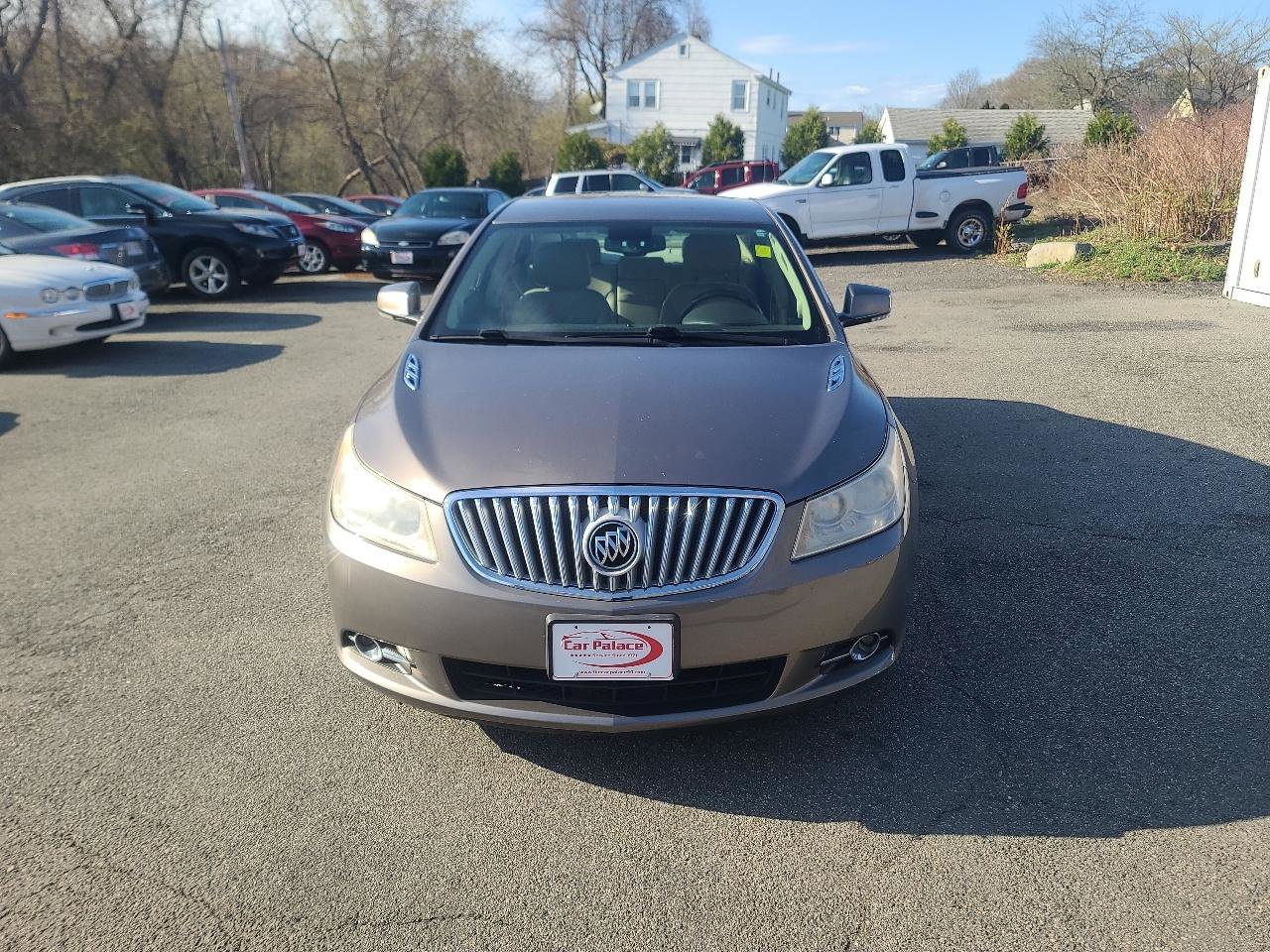 Used 2010 Buick LaCrosse CXL w/ Luxury Package FWD image 2