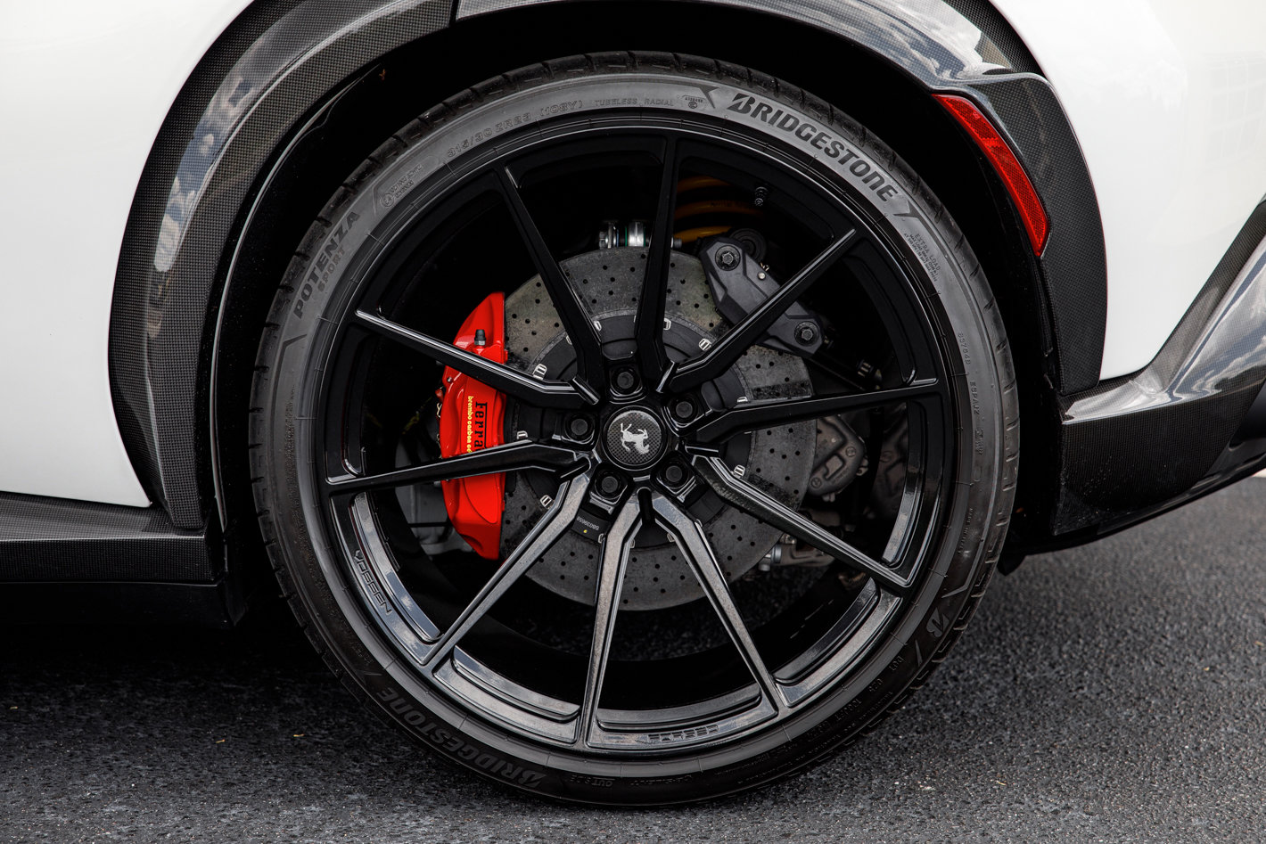 Used 2025 Ferrari Purosangue AWD/4WD image 10