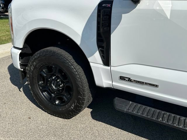 Used 2023 Ford F250 XL w/ STX Appearance Package AWD/4WD image 9