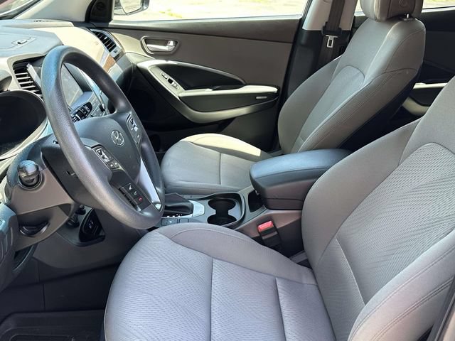 Used 2018 Hyundai Santa Fe Sport w/ 2.4L Value Package 02 FWD image 9