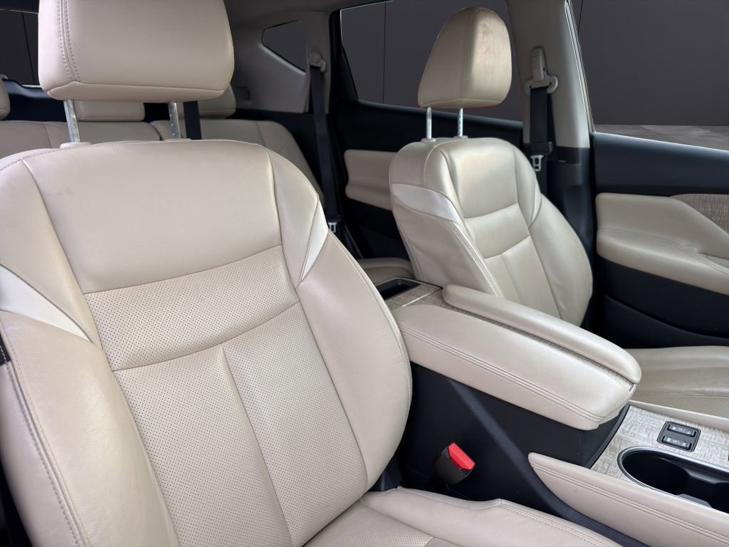 Used 2023 Nissan Murano SL w/ SL Moonroof Package image 14