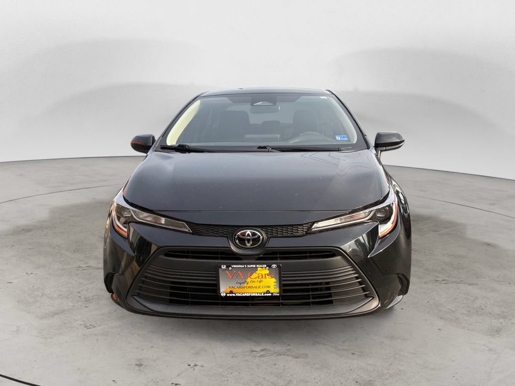 Used 2024 Toyota Corolla LE FWD image 8