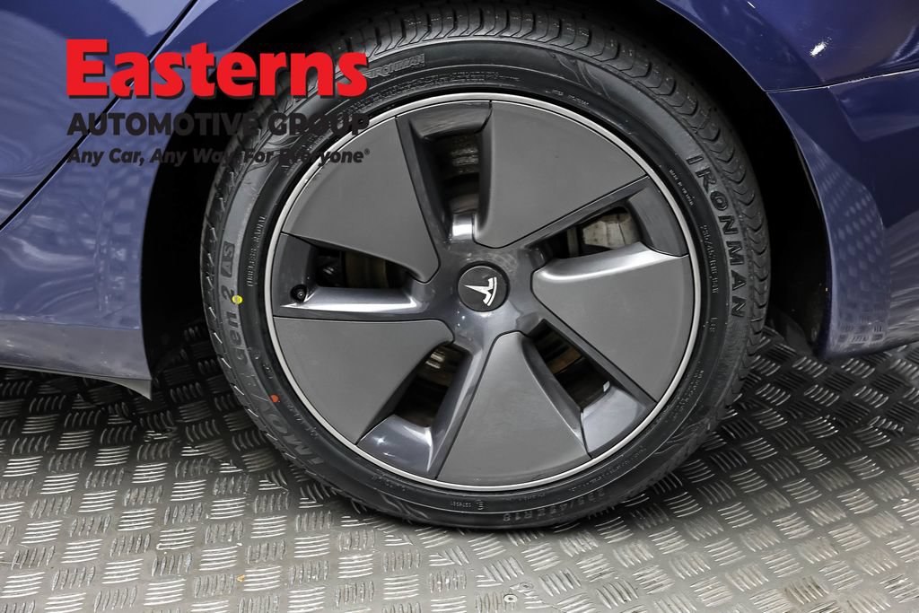 Used 2023 Tesla Model 3 Standard Range RWD image 8