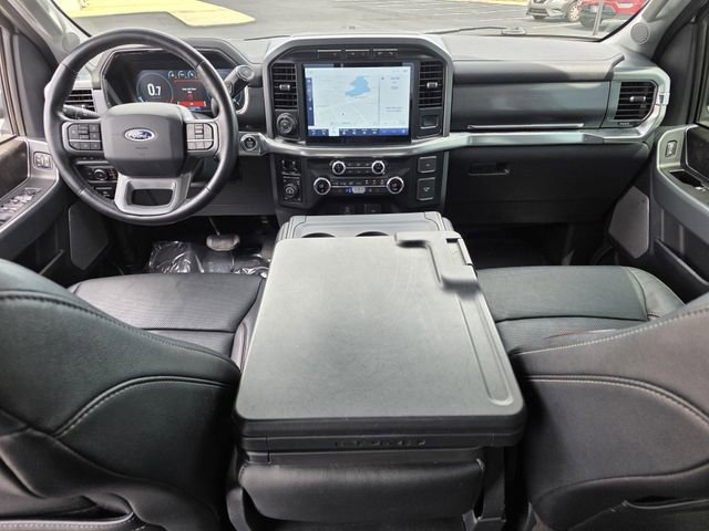 Used 2021 Ford F150 Lariat w/ Trailer Tow Package image 8