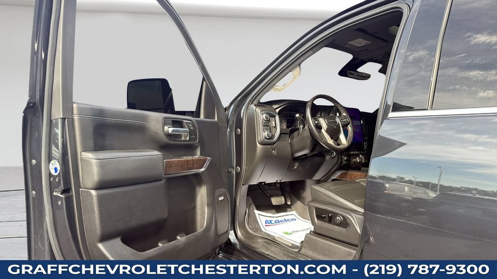 Used 2021 GMC Sierra 2500 Denali w/ Denali Ultimate Package AWD/4WD image 23