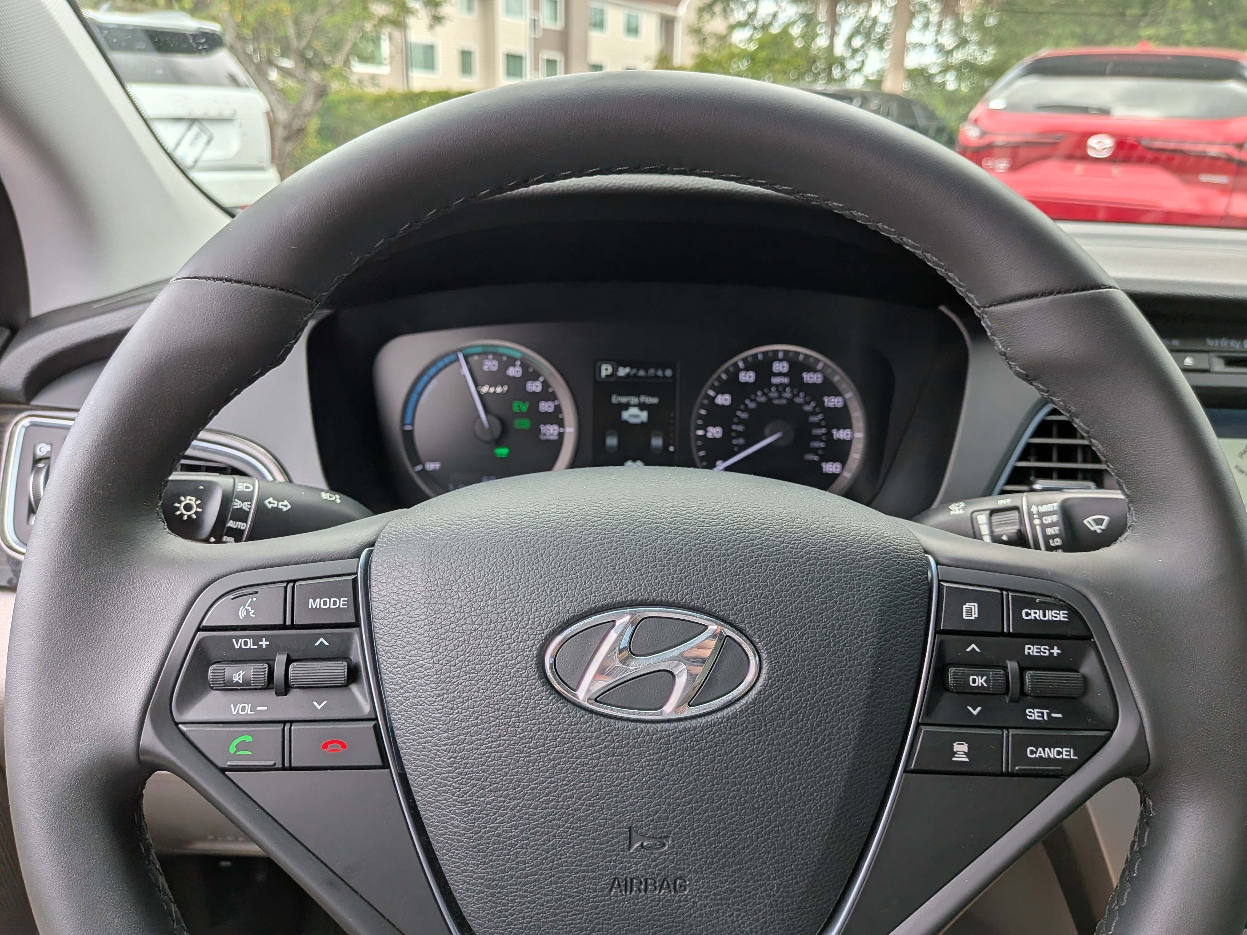 Used 2017 Hyundai Sonata Limited w/ Ultimate Package 02 FWD image 25
