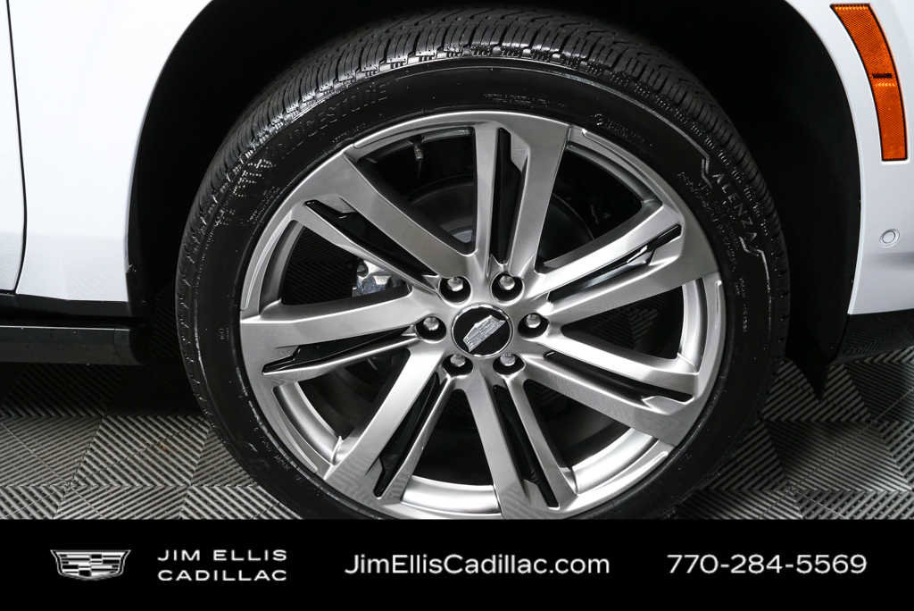 New 2026 Cadillac Escalade ESV Platinum Sport w/ LPO, Floor Liner Package image 36