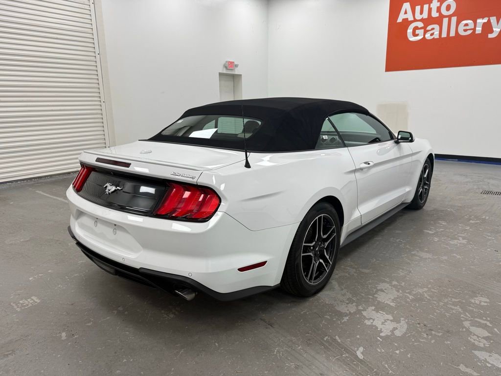 Used 2022 Ford Mustang Premium image 7