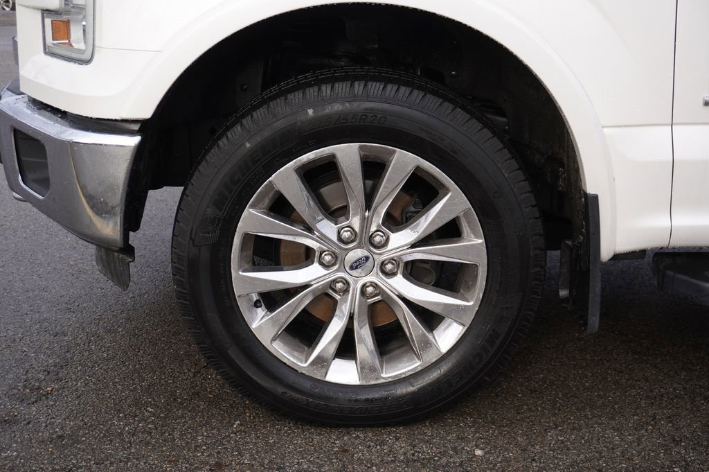 Used 2016 Ford F150 Lariat w/ Equipment Group 502A Luxury image 10