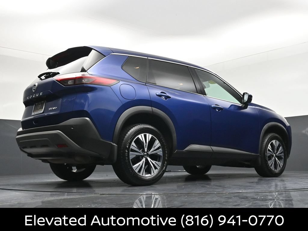 Used 2021 Nissan Rogue SV AWD/4WD image 28