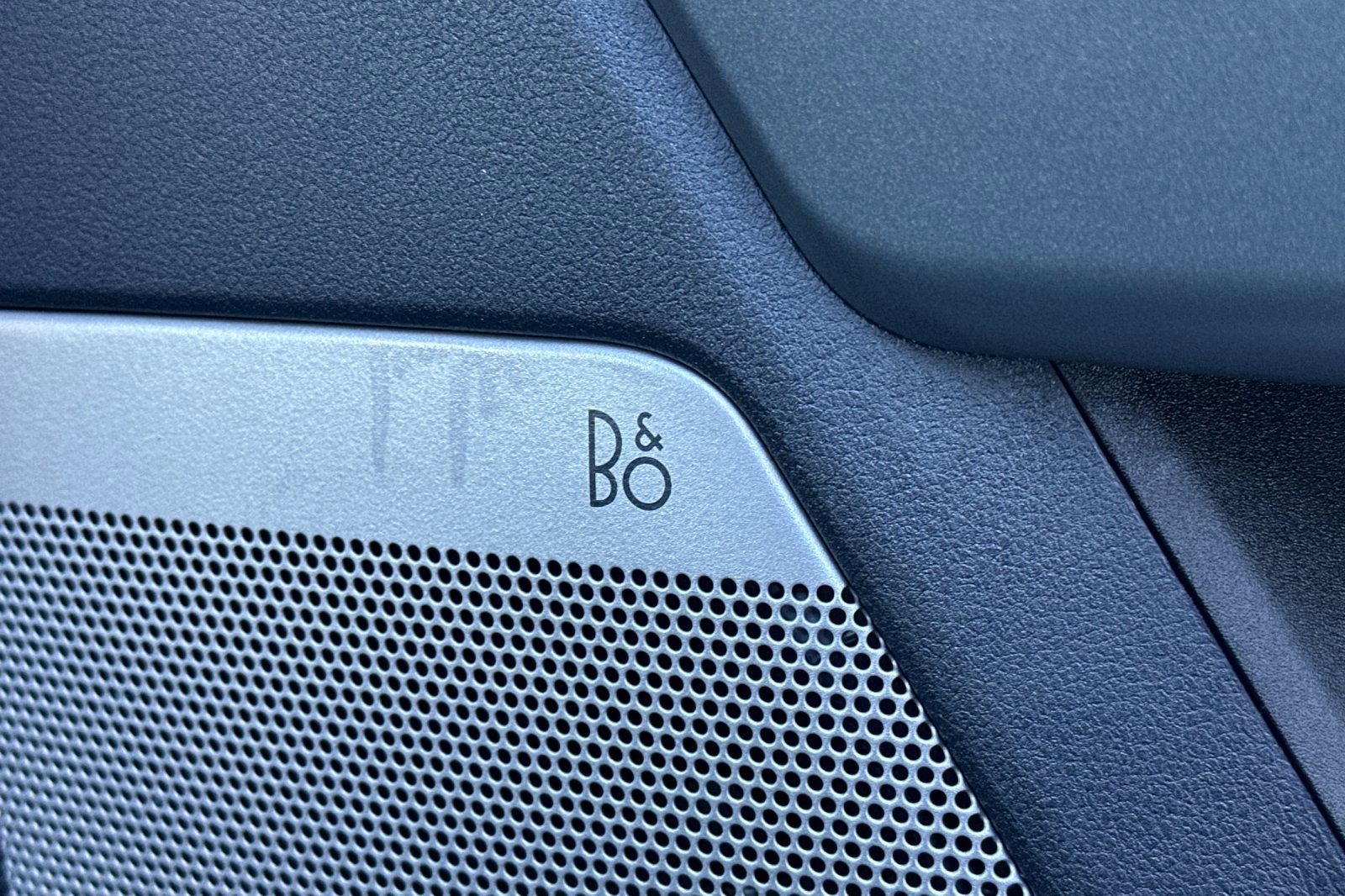 Used 2024 Ford F250 Lariat w/ Sport Appearance Package image 41