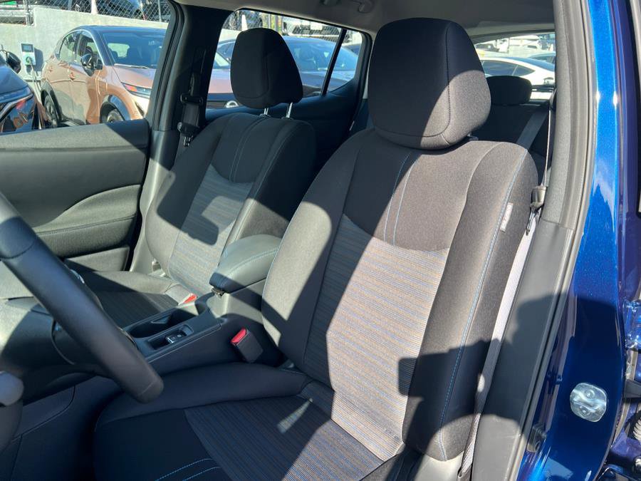 Used 2024 Nissan Leaf SV Plus image 17