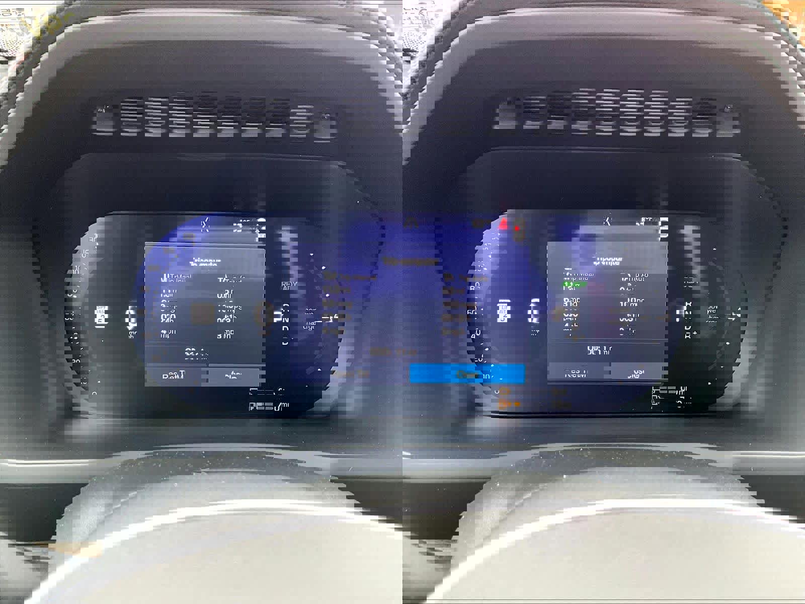 New 2026 Volvo XC90 T8 Ultra w/ Lounge Package image 19